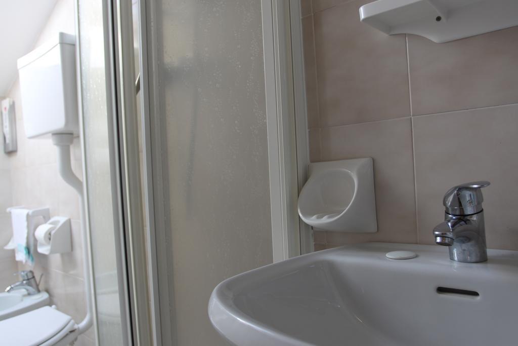Hotel Adele Bellaria-Igea Marina Zimmer foto